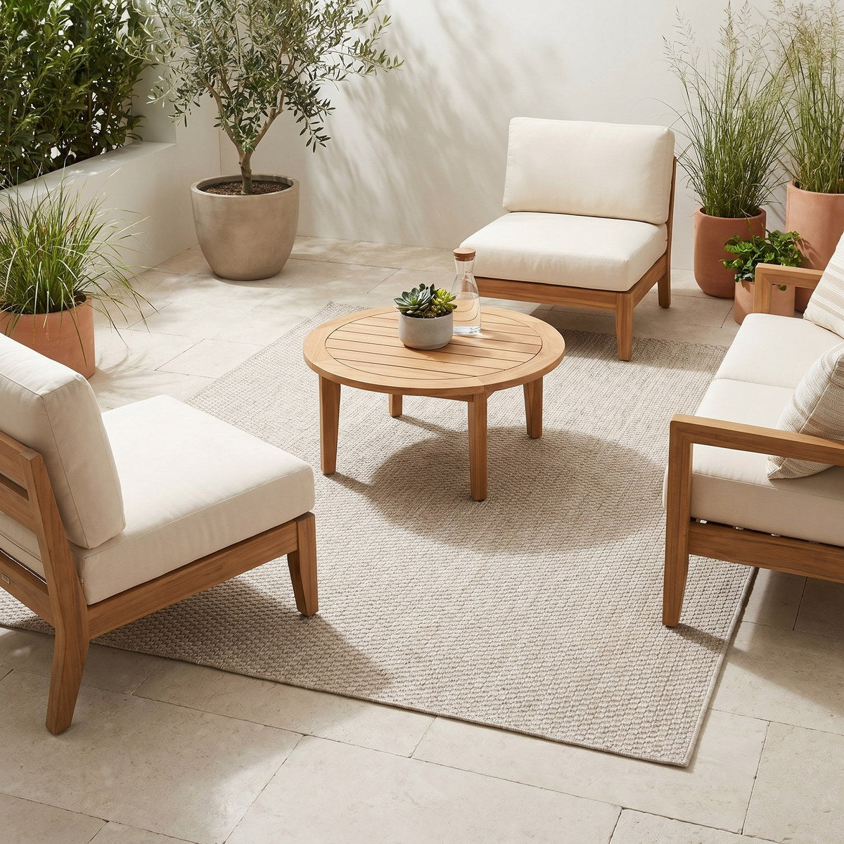 Tapis d’extérieur beige facile d’entretien - Genoa - ambiance terrasse 2