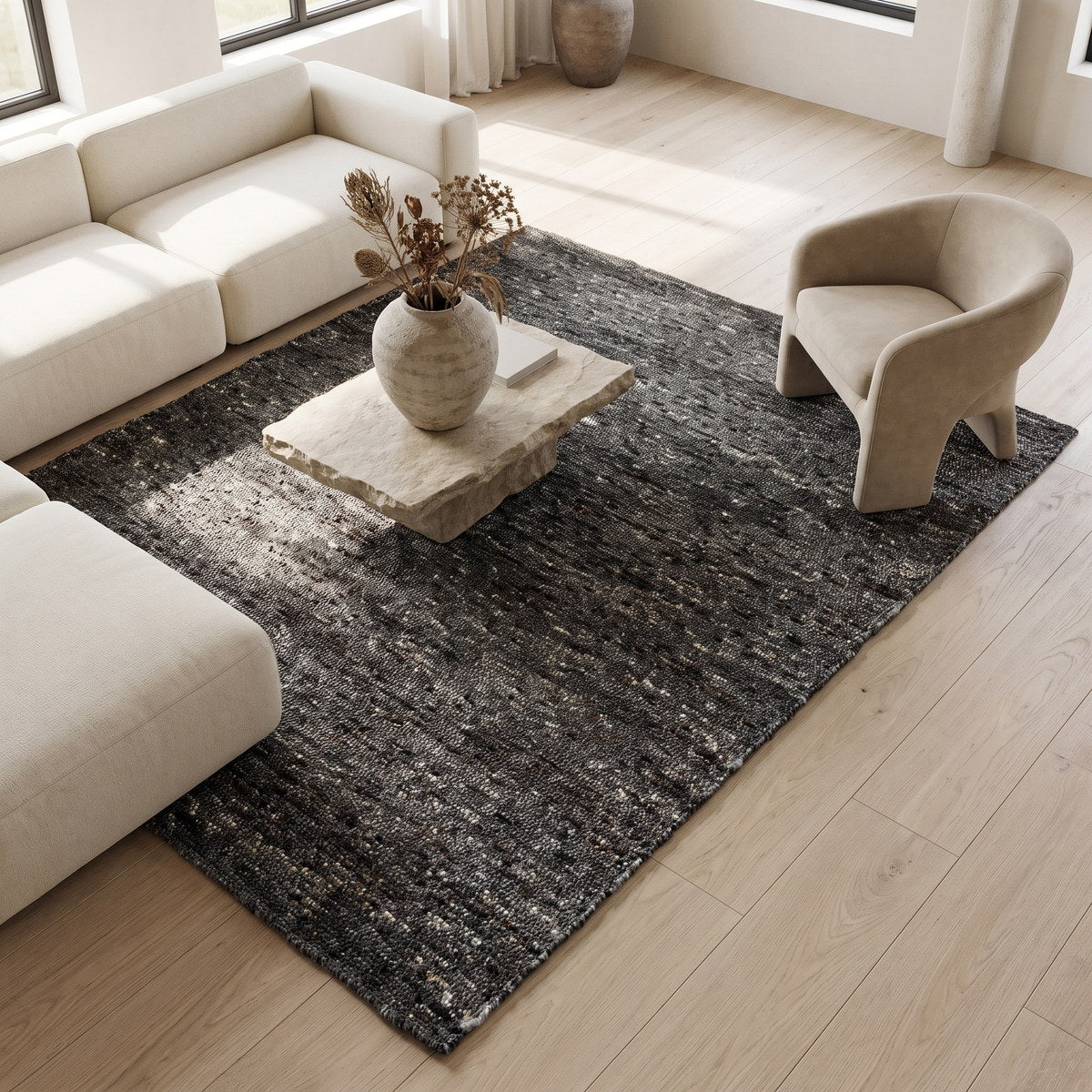 Tapis de salon en laine anthracite - Assisi - ambiance salon 2