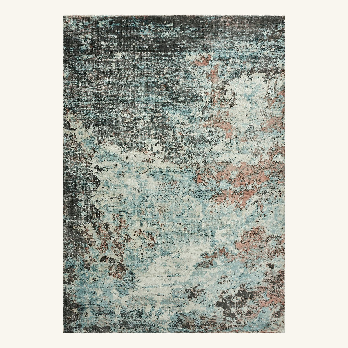 Tapis design en viscose naturel - Rosalia - fond #F9F6F0 détouré
