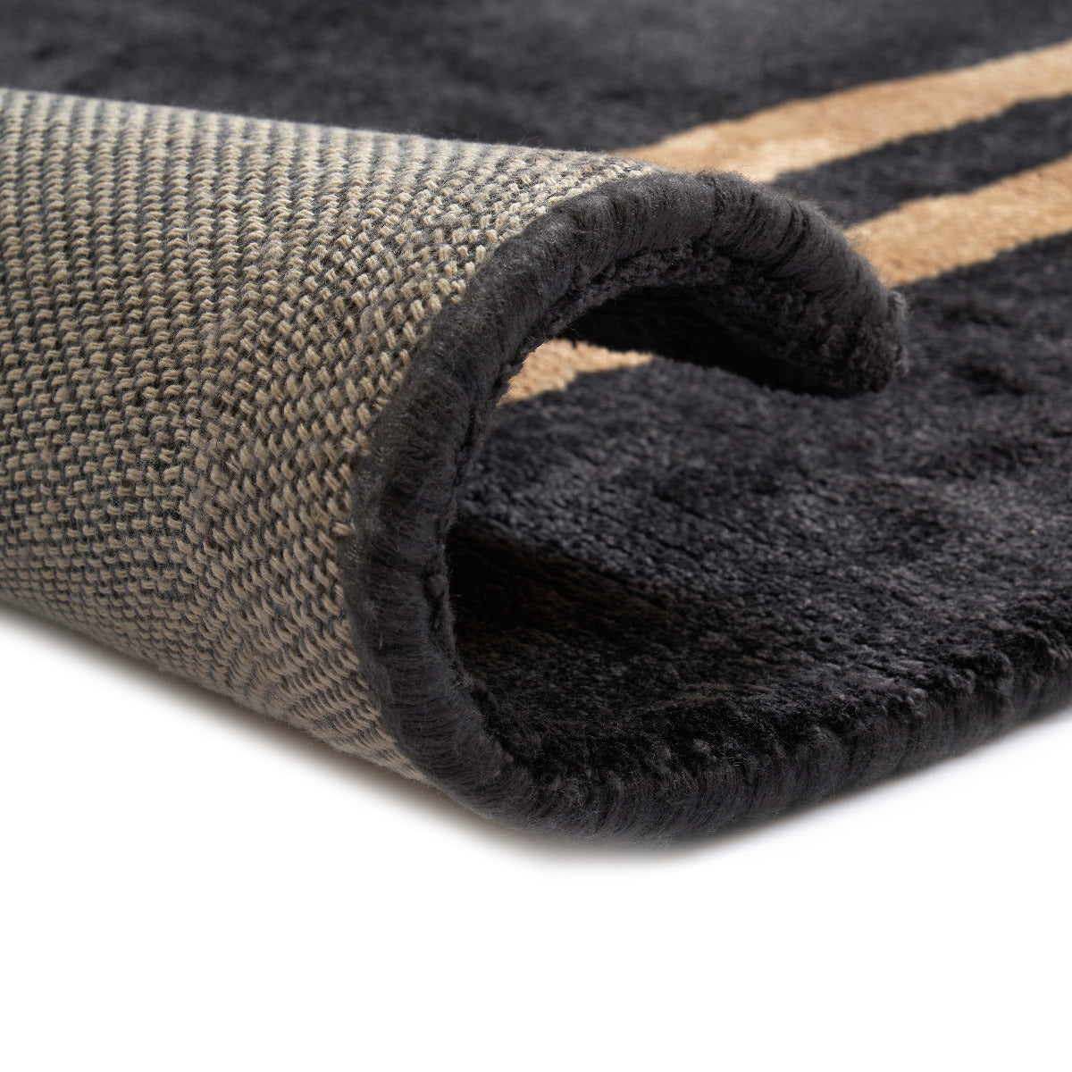Tapis noir en viscose - Salerno - photo 4