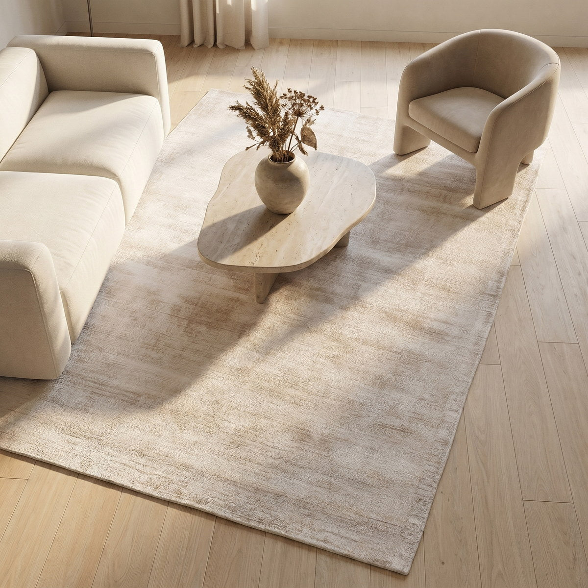 Tapis design en viscose argenté - Perugia - ambiance salon 2