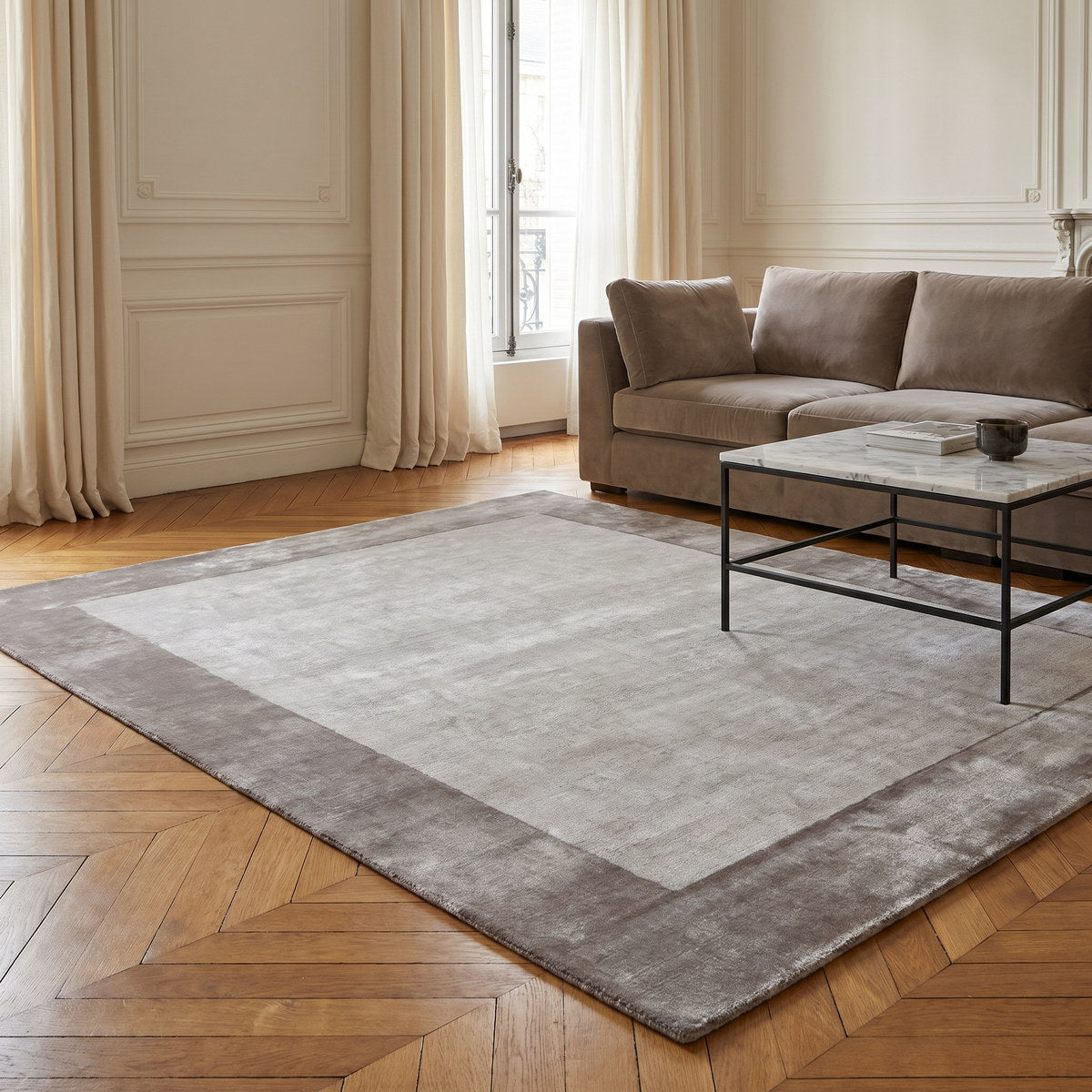 Tapis design en viscose naturel - Bianca - ambiance salon 3