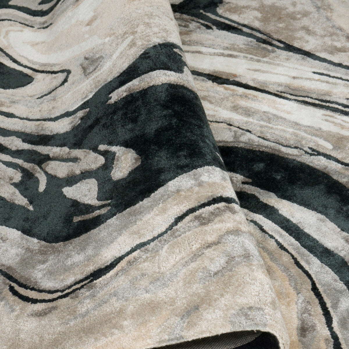 Tapis noir en laine et viscose - Adria - photo 1