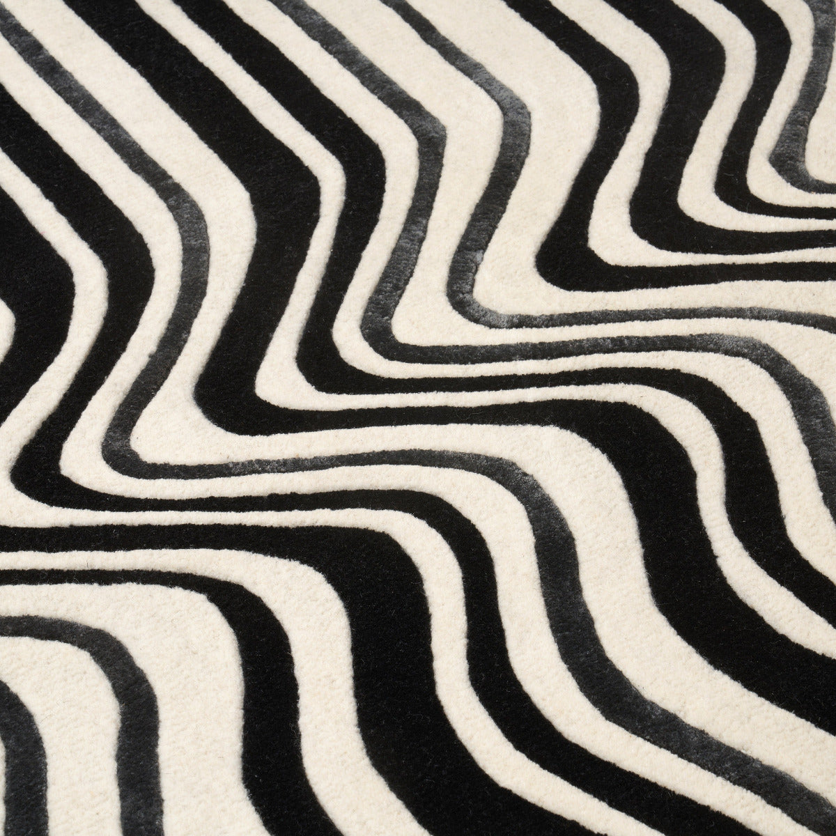 Tapis noir en laine et viscose - Garda - photo 5